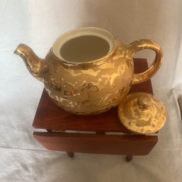 PRICE REDUCED! Vintage and rare from the 70s large tea pot - Picture 3 of 6